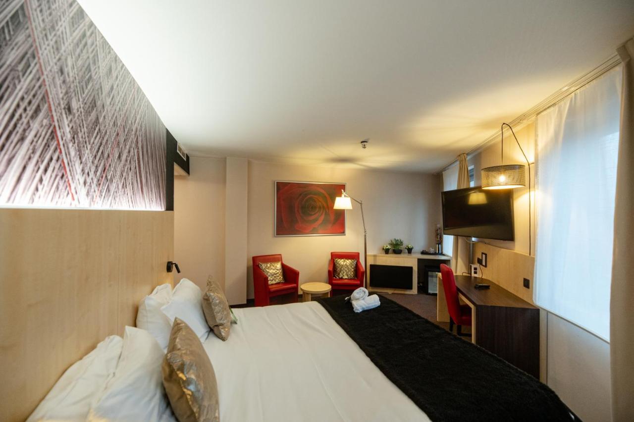 Hotel & Aparthotel Alize Мускрон Екстериор снимка