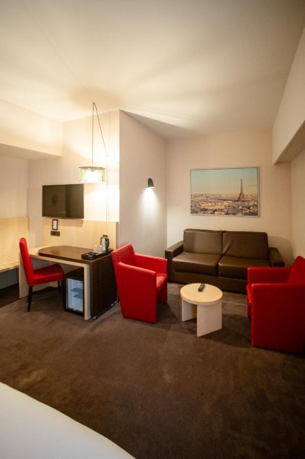 Hotel & Aparthotel Alize Мускрон Екстериор снимка